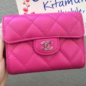 Chanel cardholder with rare Mona Lisa back pocket